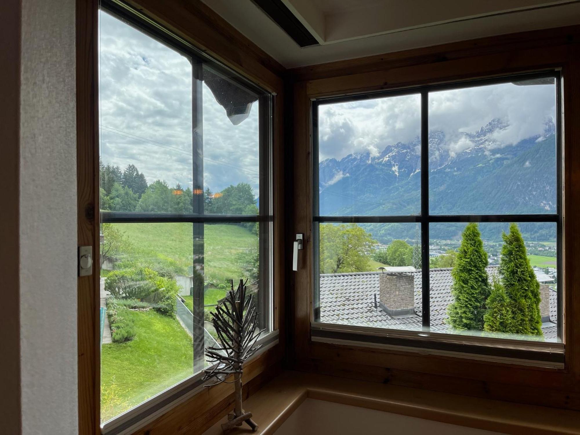 Sun Apartments - With Dolomiten Panorama Lienz Exteriör bild